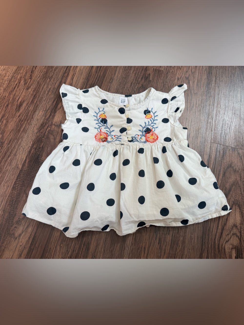 GAP Cream Polka Dot Flutter Sleeve Top with Floral Embroidery